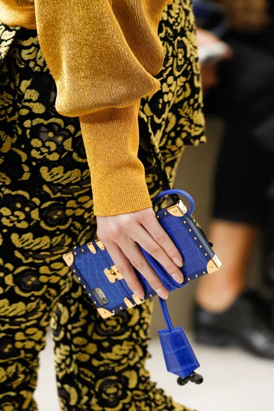 Look 79